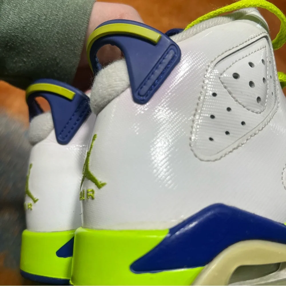 Jordan 6 Retro Fierce Green Basketball Athletic Shoes White Blue Size 6Y